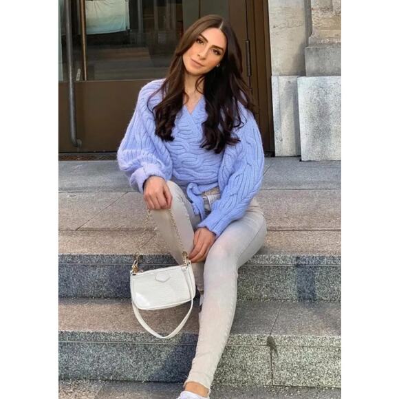 ZARA Wrap Cardigan Chunky Cable Knit Cropped Sweater Periwinkle, Bloggers Fav - Picture 3 of 13